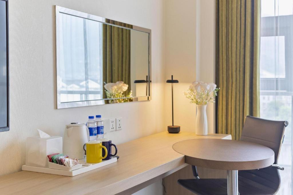 Holiday Inn Express Dujiangyan Ancient City Eksteriør bilde